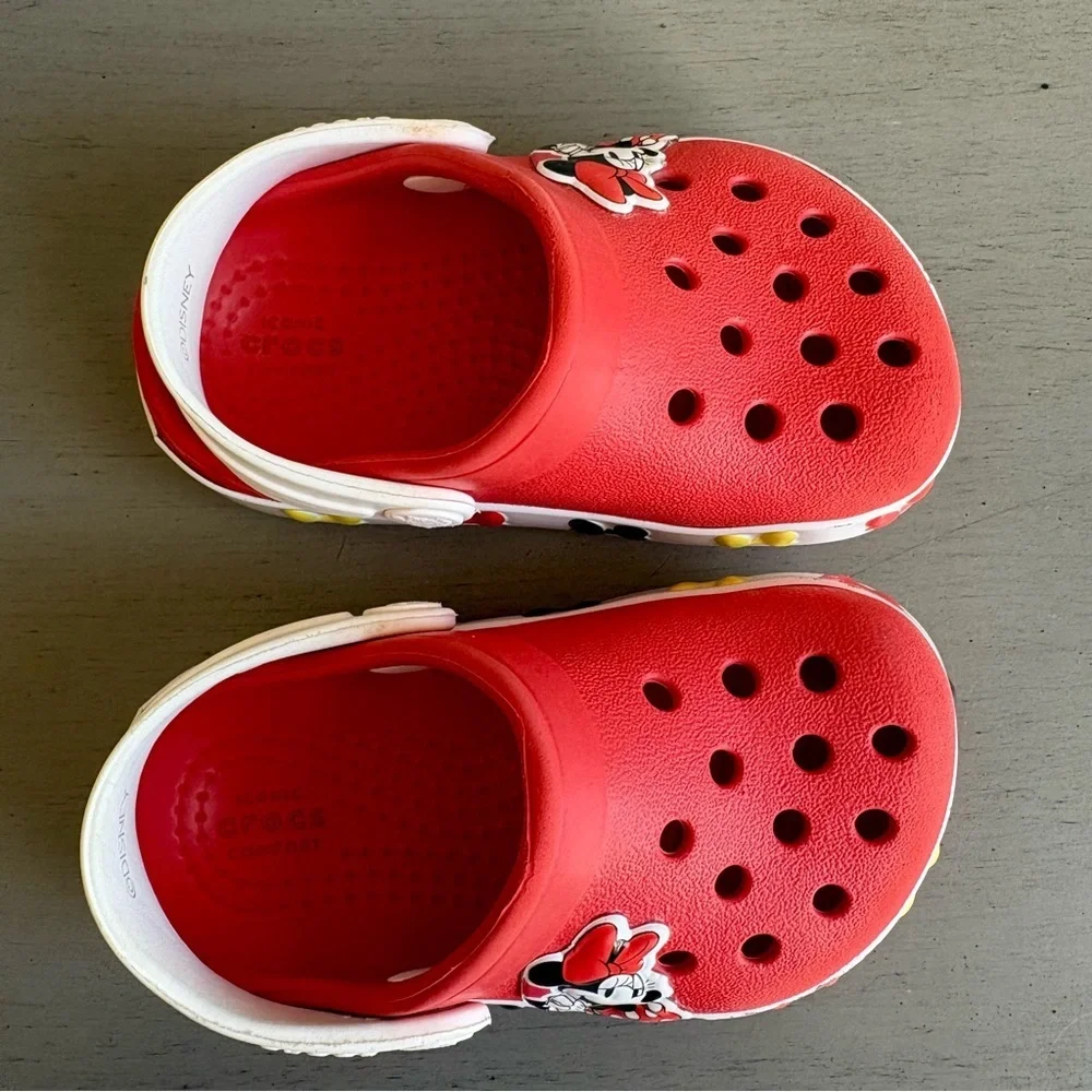 CROCS disney minnie